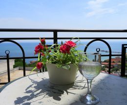 Summer beach vacation in Bulgaria, Kavarna