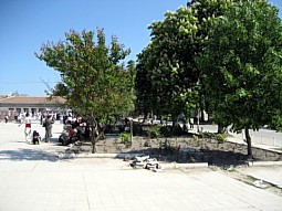 село Българево, Каварна