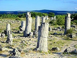Побити камъни, Варна